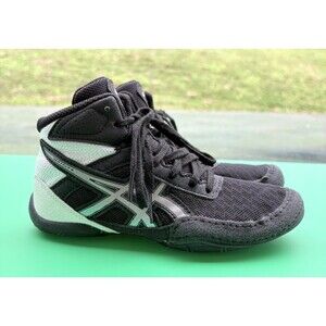 Asics Matflex 6 Boy’s Wrestling Shoes – Size 1 US, Black/White